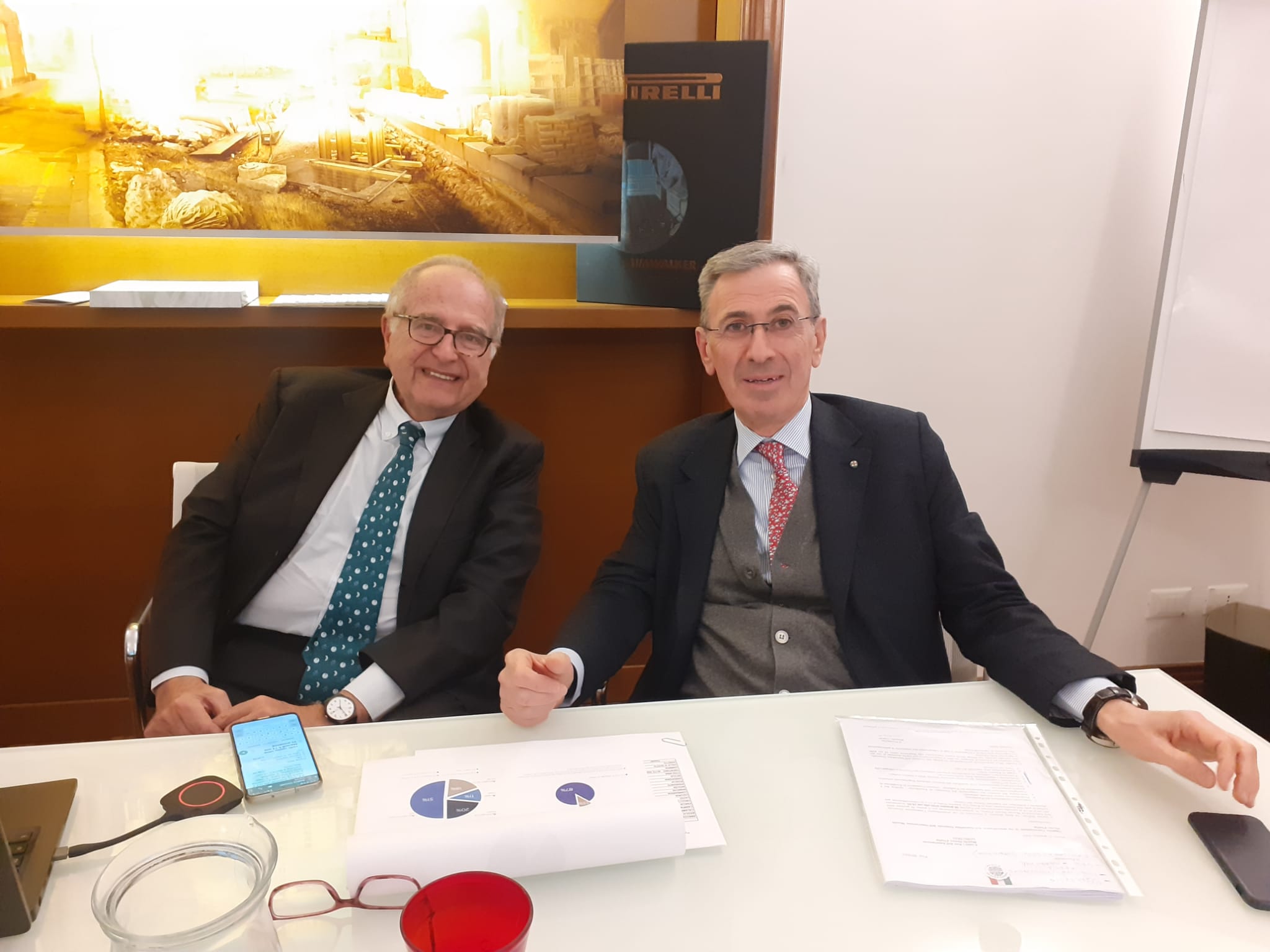 Presidente Massimo Caputi con il Cav. Nicola Arnone, Presidente del gruppo Acqua Lete